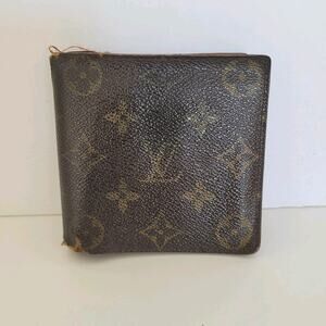 Vintage Louis Vuitton Men's LV Brown Bi-Fold Leather Wallet Monogram Classic